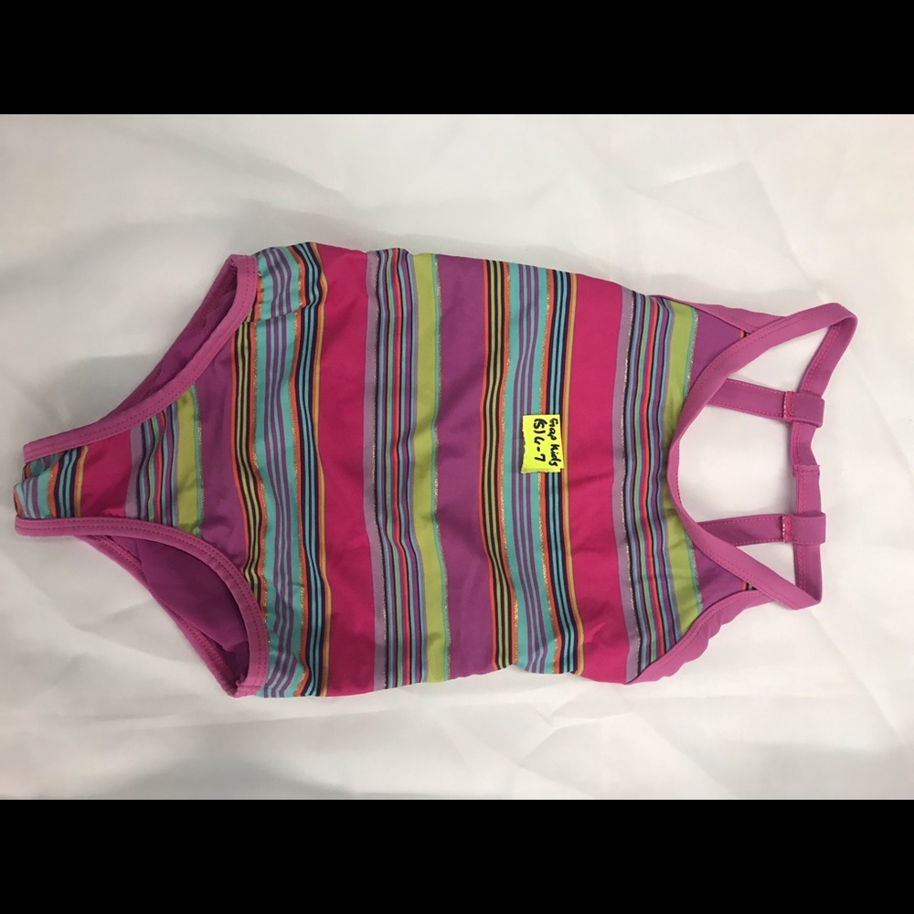 Girls size S 6-7 Gap Kids One Piece Bathing Suit